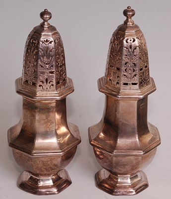 Lot 1059 - A pair of Edwardian Britannia silver sugar...