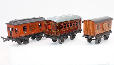 Lot 240 - 3x 1920s Bing 4 wheel items including brown...