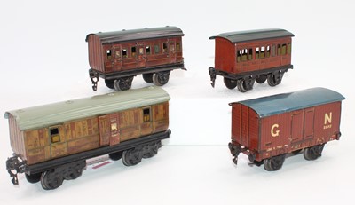 Lot 262 - 4x Marklin 4-wheel items including GNR goods...
