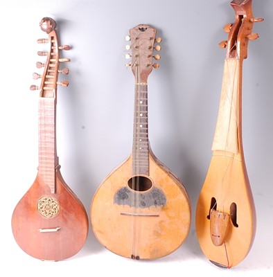 Lot 507 - A 20th century cittern, having a pear shaped...