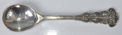 Lot 131 - Omar Ramsden (1873-1939) - a 1930s silver...