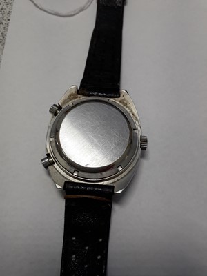 Lot 1163 - A gent's stainless steel Heuer Autavia GMT...