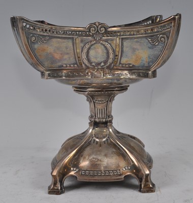 Lot 1074 - A German Jugendstil 800 standard silver...