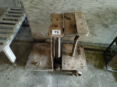 Lot 73 - Vintage A F Lee Barn Scales & Weights