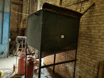 Lot 54 - Grain Hopper
