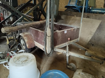 Lot 53 - 2-Wheel Car Trailer
