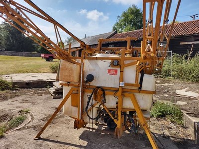 Lot 137 - Tractor Mounted Knight 12m Sprayer (1995)