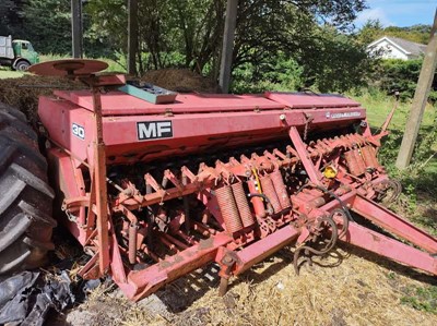 Lot 157 - Massey Ferguson 30 Drill