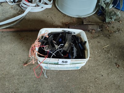 Lot 50 - Electric Clips / Insulators