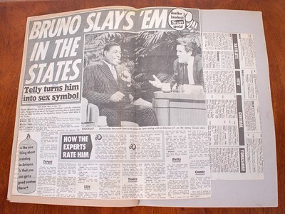 Lot 734 - A collection of twenty boxing related scrap...