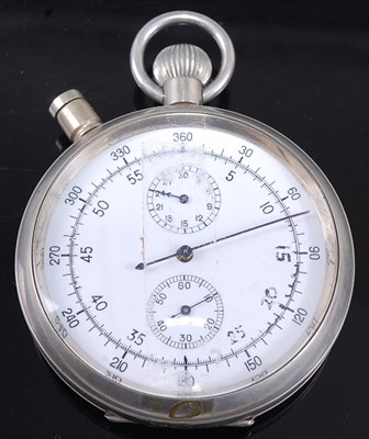 Lot 90 - A WW II Air Ministry split seconds stop watch...
