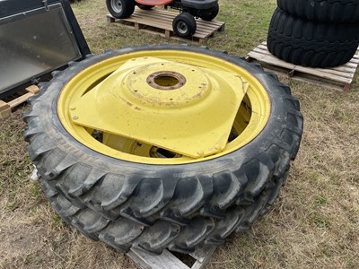 Lot 186 - Pair of John Deere Row Crop Wheels 9.5-48