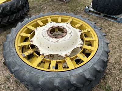 Lot 184 - Pair of Row Crop Wheels 9.5/48