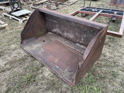 Lot 207 - Weiderman Bucket/Muck Grab/Scraper