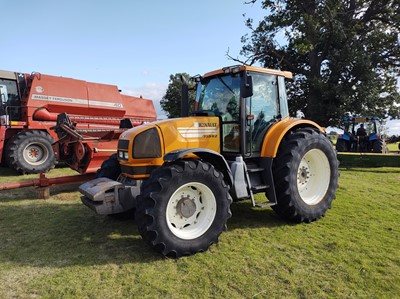 Lot 173 - 1999 Renault 735 RZ Tractor with 12,500 Hrs...
