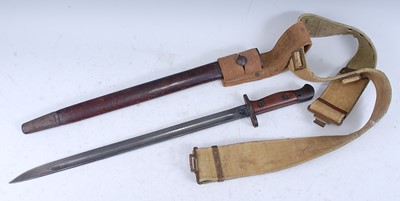 Lot 2 - A British 1907 pattern bayonet, the 43cm...