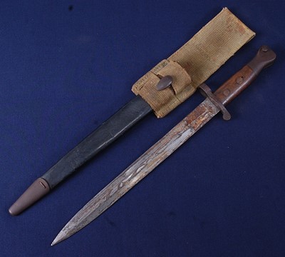 Lot 140 - A British 1888 pattern bayonet, the 30cm...