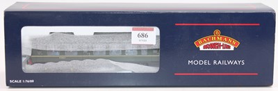 Lot 686 - 32-900 Bachmann Branchline class 108 Derby...