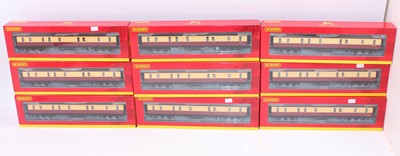 Lot 465 - Hornby 00 Gauge BR Hawksworth Passenger and...