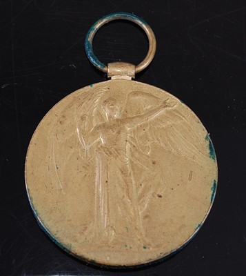 Lot 101 - A WW I Victory medal, naming 48625 PTE. G....