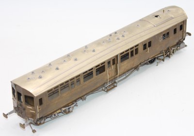Lot 206 - Brass kit built finescale O gauge model of a...