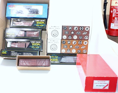 Lot 209 - Various American O gauge railway rolling stock:...