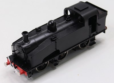 Lot 250 - Finescalebrass (UK) Ltd 0 gauge J50 0-6-0 tank...