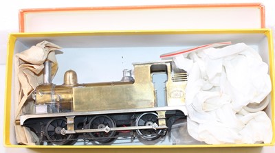 Lot 302 - Unidentified make 0 gauge brass kit built...