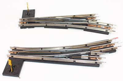 Lot 328 - One each L/h & R/h Merkur 2’ radius 3-rail...