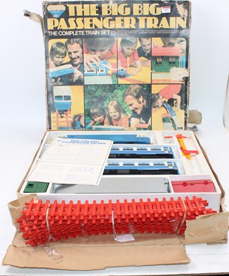 Lot 337 - Big Big passenger train set comprising blue...