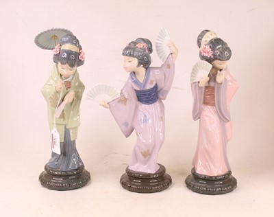 Lot 203 - A set of three Lladro Spanish porcelain models...