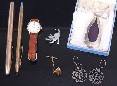 Lot 375 - Mixed lot to include Tissot ladies gold plated...