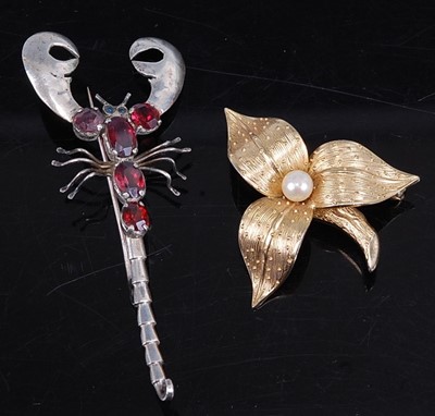 Lot 413 - A Grosse of Germany gilt metal and cultured...