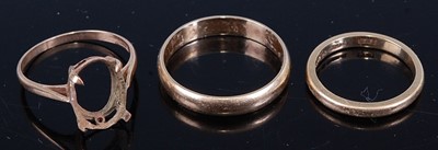 Lot 437 - A modern 9ct gold wedding band, size U;...