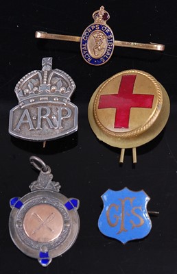Lot 465 - An ARP silver pin brooch; together with a...