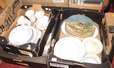 Lot 612 - Three boxes of Minton Jasmine pattern...