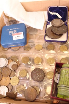 Lot 336 - A collection of miscellaneous items, to...