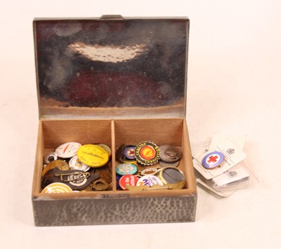 Lot 348 - A pewter clad table cigarette box, containing...