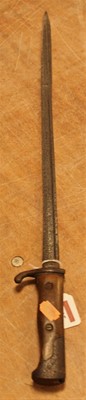 Lot 605 - A 20th century German mauser bayonet, 65cm