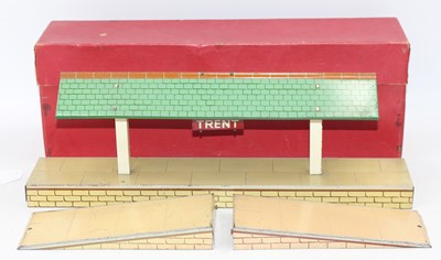 Lot 347 - 1954-5 Hornby Island Platform ‘Trent’, white...