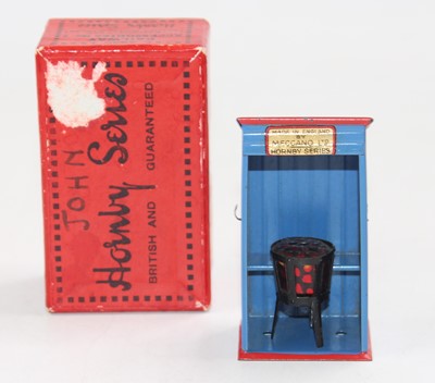 Lot 370 - Hornby Railway Accessories No.7: Watchman’s...
