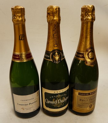Lot 1251 - Assorted sparkling wines, to include one...