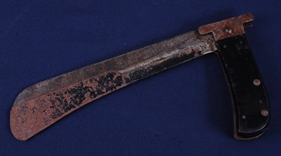 Lot 27 - A US Navy Air Corps survival knife, the 25cm...