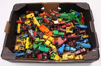 Lot 1568 - Tray of various Tractor and Farming diecasts...