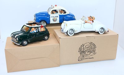 Lot 834 - Collection of 3 boxed Guillermo Forchino Comic...