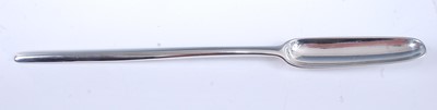 Lot 2077 - A George II silver double-ended bone marrow...
