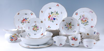 Lot 2063 - * An Herend porcelain part dinner and tea...