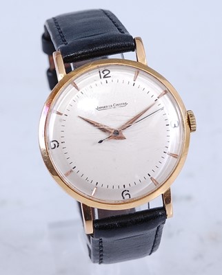 Lot 2386 - A Jaeger LeCoultre gent's yellow metal cased...