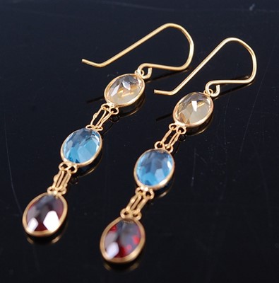 Lot 2303 - A pair of yellow metal three-colour ear...