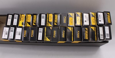 Lot 601 - 30 boxed Graham Farish N Gauge wagons and...